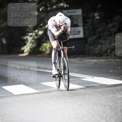 13.09.2026 - Stadtparktriathlon H.Heesch http://msf.ph/oto/10279535 13.09.2026 10:45:44 Radfahren 248, 385, 406, 414, 427, 494, 543, 550, 563 meine-sportfotos.de