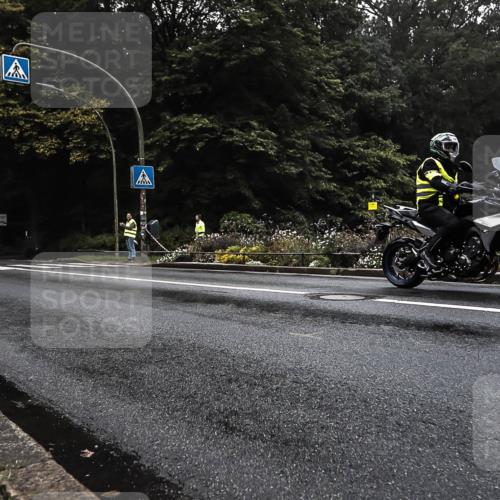 13.09.2026 - Stadtparktriathlon H.Heesch http://msf.ph/oto/10279565 13.09.2026 09:02:05 Radfahren 23, 56, 64, 113, 122 meine-sportfotos.de