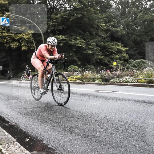 13.09.2026 - Stadtparktriathlon H.Heesch http://msf.ph/oto/10279567 13.09.2026 10:26:35 Radfahren 330, 351, 444, 447 meine-sportfotos.de