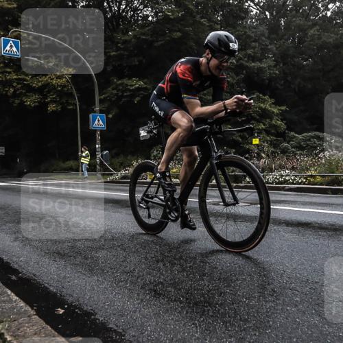 13.09.2026 - Stadtparktriathlon H.Heesch http://msf.ph/oto/10279580 13.09.2026 09:02:37 Radfahren 29, 42, 71 meine-sportfotos.de