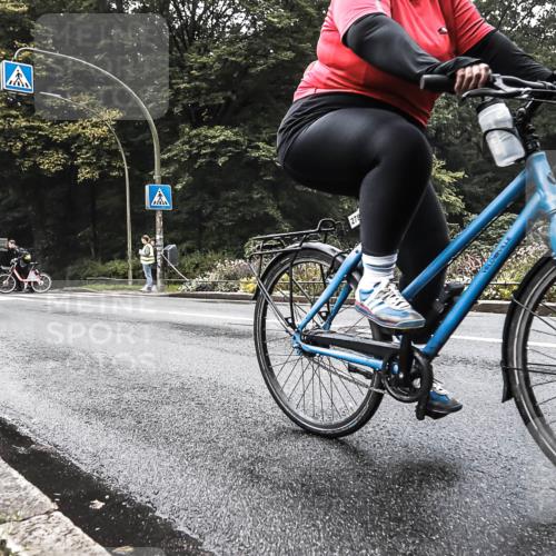 13.09.2026 - Stadtparktriathlon H.Heesch http://msf.ph/oto/10279611 13.09.2026 10:26:59 Radfahren 278, 337, 451, 465 meine-sportfotos.de