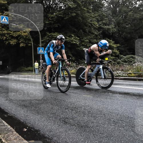 13.09.2026 - Stadtparktriathlon H.Heesch http://msf.ph/oto/10279669 13.09.2026 09:04:43 Radfahren 8, 35, 67, 116, 152 meine-sportfotos.de