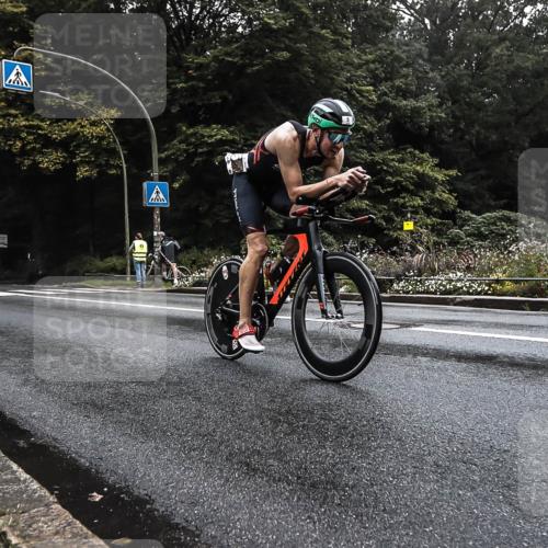 13.09.2026 - Stadtparktriathlon H.Heesch http://msf.ph/oto/10279675 13.09.2026 09:04:48 Radfahren 5, 21, 86, 107, 148 meine-sportfotos.de