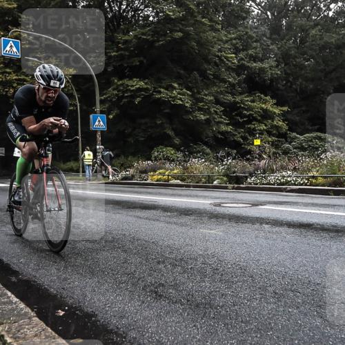 13.09.2026 - Stadtparktriathlon H.Heesch http://msf.ph/oto/10279680 13.09.2026 09:04:48 Radfahren 5, 21, 86, 107, 148 meine-sportfotos.de