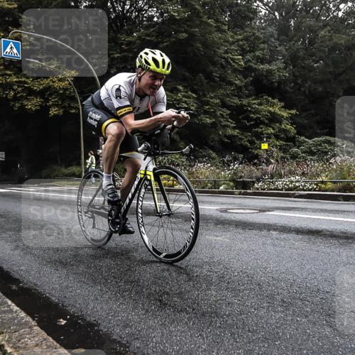 13.09.2026 - Stadtparktriathlon H.Heesch http://msf.ph/oto/10279705 13.09.2026 09:05:02 Radfahren 26, 44, 59, 91, 134 meine-sportfotos.de