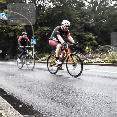 13.09.2026 - Stadtparktriathlon H.Heesch http://msf.ph/oto/10279709 13.09.2026 10:28:24 Radfahren 253, 270, 273, 286, 346, 372, 383, 434 meine-sportfotos.de