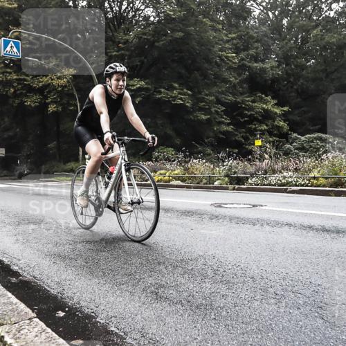 13.09.2026 - Stadtparktriathlon H.Heesch http://msf.ph/oto/10279769 13.09.2026 10:29:11 Radfahren 334, 344, 419, 429, 460 meine-sportfotos.de