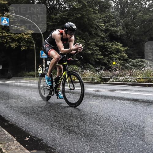 13.09.2026 - Stadtparktriathlon H.Heesch http://msf.ph/oto/10279770 13.09.2026 09:06:02 Radfahren 2, 69, 96 meine-sportfotos.de