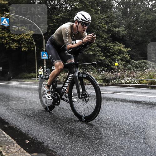 13.09.2026 - Stadtparktriathlon H.Heesch http://msf.ph/oto/10279778 13.09.2026 09:06:07 Radfahren 50, 96 meine-sportfotos.de