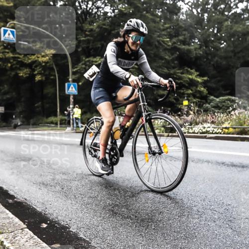 13.09.2026 - Stadtparktriathlon H.Heesch http://msf.ph/oto/10279819 13.09.2026 10:30:09 Radfahren 386 meine-sportfotos.de