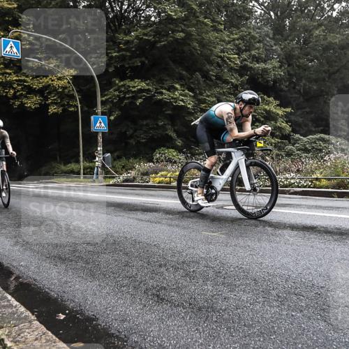 13.09.2026 - Stadtparktriathlon H.Heesch http://msf.ph/oto/10279820 13.09.2026 09:06:49 Radfahren 18, 25, 33, 34, 41, 76, 102, 114 meine-sportfotos.de