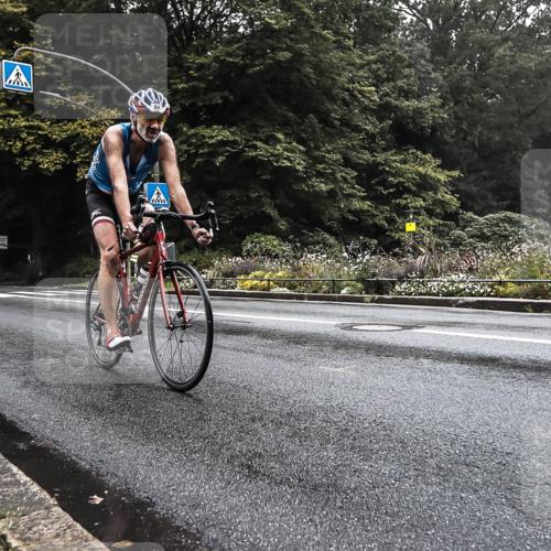 13.09.2026 - Stadtparktriathlon H.Heesch http://msf.ph/oto/10279838 13.09.2026 09:06:53 Radfahren 18, 33, 34, 84, 108, 153 meine-sportfotos.de