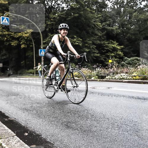 13.09.2026 - Stadtparktriathlon H.Heesch http://msf.ph/oto/10279842 13.09.2026 10:30:36 Radfahren 363, 413 meine-sportfotos.de