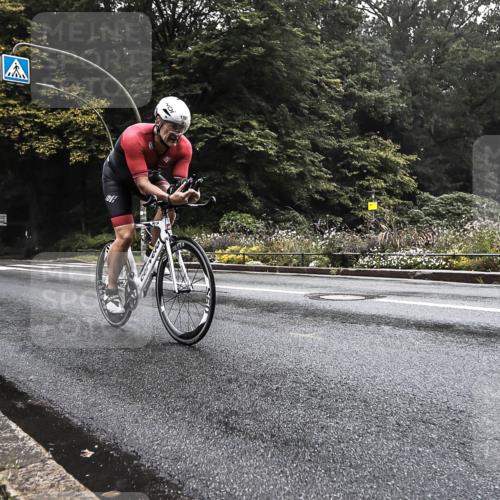 13.09.2026 - Stadtparktriathlon H.Heesch http://msf.ph/oto/10279867 13.09.2026 09:07:05 Radfahren 1, 82, 105, 130 meine-sportfotos.de