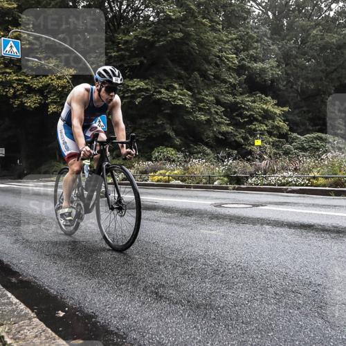 13.09.2026 - Stadtparktriathlon H.Heesch http://msf.ph/oto/10279892 13.09.2026 09:07:23 Radfahren 20, 32, 99, 158 meine-sportfotos.de