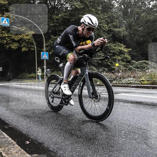 13.09.2026 - Stadtparktriathlon H.Heesch http://msf.ph/oto/10279896 13.09.2026 09:07:26 Radfahren 10, 20, 32, 106, 198, 201 meine-sportfotos.de