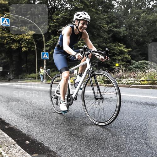 13.09.2026 - Stadtparktriathlon H.Heesch http://msf.ph/oto/10279929 13.09.2026 10:32:44 Radfahren 409 meine-sportfotos.de