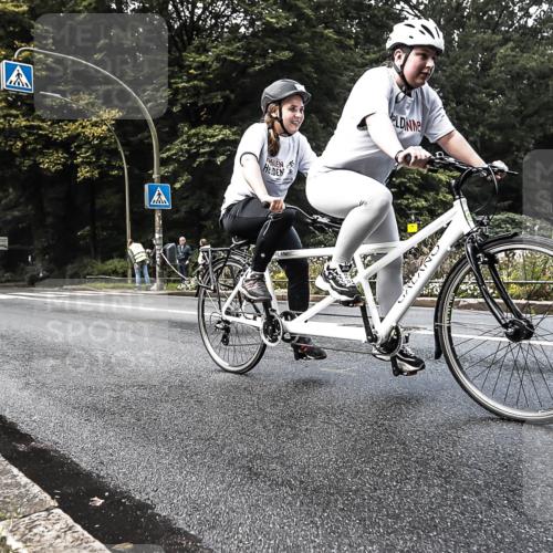 13.09.2026 - Stadtparktriathlon H.Heesch http://msf.ph/oto/10279935 13.09.2026 10:33:02 Radfahren 248, 348 meine-sportfotos.de