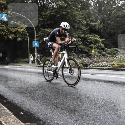 13.09.2026 - Stadtparktriathlon H.Heesch http://msf.ph/oto/10279940 13.09.2026 09:07:45 Radfahren 9, 75, 88, 89, 142, 177, 203 meine-sportfotos.de