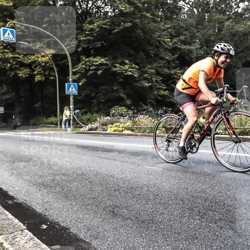13.09.2026 - Stadtparktriathlon H.Heesch http://msf.ph/oto/10279962 13.09.2026 10:33:38 Radfahren 395 meine-sportfotos.de