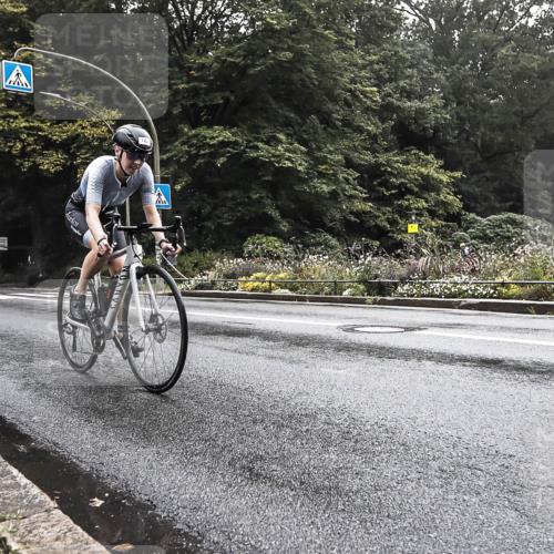 13.09.2026 - Stadtparktriathlon H.Heesch http://msf.ph/oto/10279983 13.09.2026 09:08:11 Radfahren 47, 51, 64, 70, 118, 192 meine-sportfotos.de