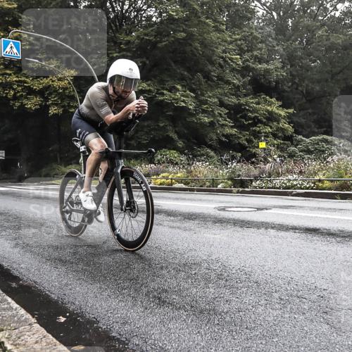13.09.2026 - Stadtparktriathlon H.Heesch http://msf.ph/oto/10279996 13.09.2026 09:08:17 Radfahren 23, 49, 56, 64, 147, 197 meine-sportfotos.de