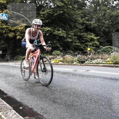 13.09.2026 - Stadtparktriathlon H.Heesch http://msf.ph/oto/10280002 13.09.2026 10:34:43 Radfahren 444, 445, 538 meine-sportfotos.de