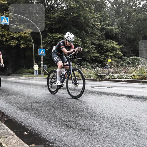 13.09.2026 - Stadtparktriathlon H.Heesch http://msf.ph/oto/10280016 13.09.2026 09:08:25 Radfahren 101, 104, 117, 161 meine-sportfotos.de