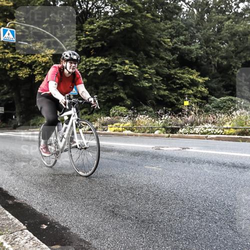 13.09.2026 - Stadtparktriathlon H.Heesch http://msf.ph/oto/10280049 13.09.2026 10:36:02 Radfahren 281, 292, 459 meine-sportfotos.de