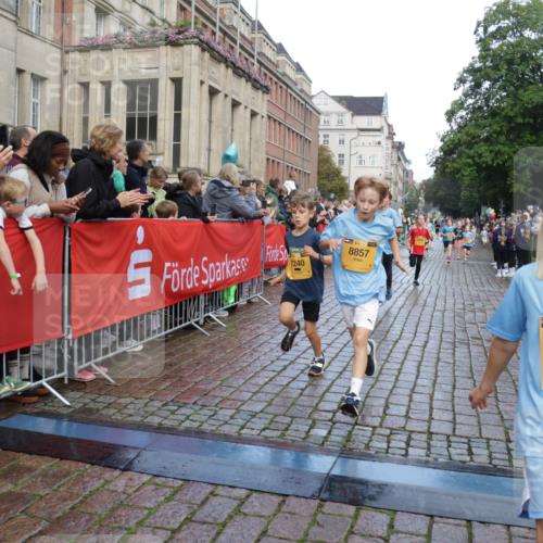 13.09.2026 - Kiel Lauf Yannick Fuchs http://msf.ph/oto/10280050 13.09.2026 08:53:14 Ziel 1919, 2985, 3316, 3419, 4060, 4756, 5342, 5436, 6103, 7170, 8018, 8510, 8541, 8601, 8819, 10390, 237, 1263, 1799, 2402, 2609, 4158, 4668, 5121, 5147, 5149, 5334, 5373, 5405, 6210, 6283, 6579, 7025, 7085, 7423, 7611, 7894, 8018, 8510, 8745, 10024, 10414, 10627, 10991, 11248, 11706, 12397, 12454, 12488, 347, 1159, 2016, 2570, 2614, 2743, 3210, 3328, 4291, 5177, 5284, 5344, 5455, 6846, 6894, 6979, 7240, 7635, 7875, 8095, 8857, 8947, 9410, 10122, 11455, 12168, 2613 meine-sportfotos.de
