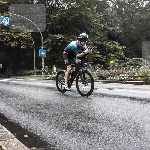 13.09.2026 - Stadtparktriathlon H.Heesch http://msf.ph/oto/10280059 13.09.2026 09:09:02 Radfahren 39, 42, 71, 156, 162, 168, 208 meine-sportfotos.de