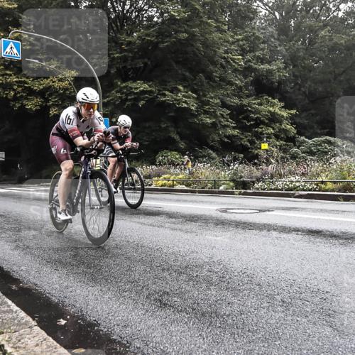 13.09.2026 - Stadtparktriathlon H.Heesch http://msf.ph/oto/10280069 13.09.2026 09:09:04 Radfahren 42, 57, 71, 162, 168, 208 meine-sportfotos.de