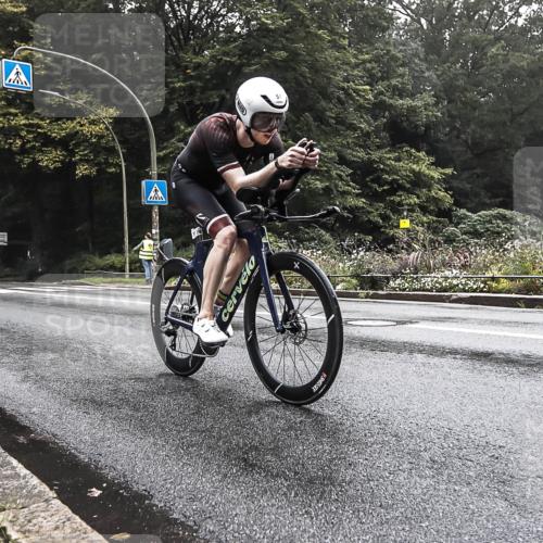 13.09.2026 - Stadtparktriathlon H.Heesch http://msf.ph/oto/10280074 13.09.2026 09:09:07 Radfahren 54, 57, 162, 168, 194, 207 meine-sportfotos.de