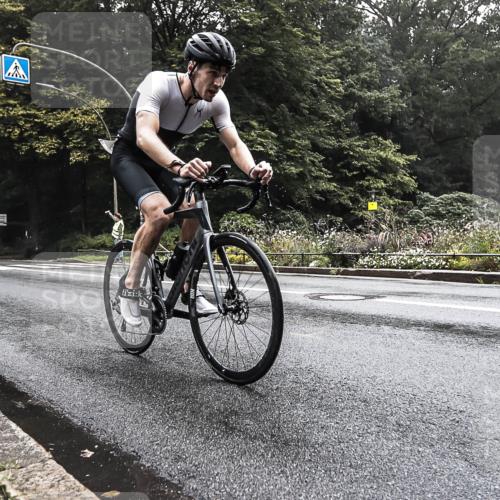 13.09.2026 - Stadtparktriathlon H.Heesch http://msf.ph/oto/10280085 13.09.2026 09:09:21 Radfahren 19, 189 meine-sportfotos.de