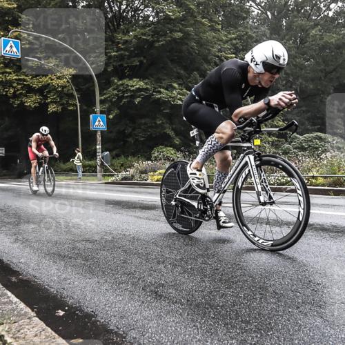 13.09.2026 - Stadtparktriathlon H.Heesch http://msf.ph/oto/10280112 13.09.2026 09:09:39 Radfahren 3, 95, 113, 146, 165 meine-sportfotos.de