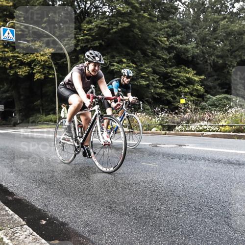 13.09.2026 - Stadtparktriathlon H.Heesch http://msf.ph/oto/10280143 13.09.2026 10:37:20 Radfahren 385, 394, 398, 419, 452, 460, 499, 536, 582 meine-sportfotos.de