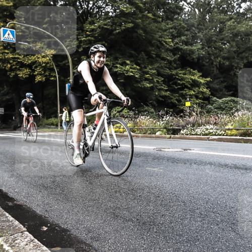 13.09.2026 - Stadtparktriathlon H.Heesch http://msf.ph/oto/10280155 13.09.2026 10:37:22 Radfahren 377, 394, 419, 433, 452, 460, 499, 544, 582 meine-sportfotos.de