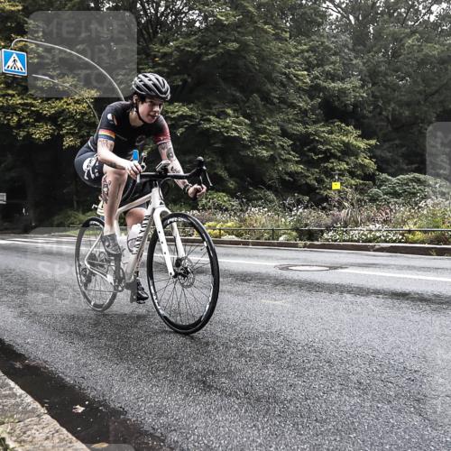 13.09.2026 - Stadtparktriathlon H.Heesch http://msf.ph/oto/10280165 13.09.2026 09:10:03 Radfahren 68, 199, 204, 209 meine-sportfotos.de