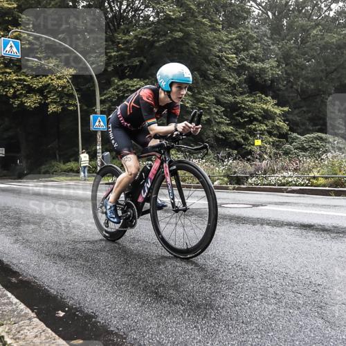 13.09.2026 - Stadtparktriathlon H.Heesch http://msf.ph/oto/10280184 13.09.2026 09:10:26 Radfahren 8, 22, 174 meine-sportfotos.de