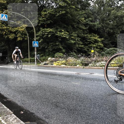 13.09.2026 - Stadtparktriathlon H.Heesch http://msf.ph/oto/10280194 13.09.2026 10:37:51 Radfahren 278, 376, 420, 449, 484, 491, 518, 527 meine-sportfotos.de