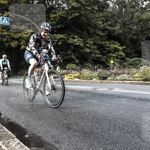 13.09.2026 - Stadtparktriathlon H.Heesch http://msf.ph/oto/10280202 13.09.2026 10:37:53 Radfahren 376, 420, 449, 484, 491, 504, 518, 527 meine-sportfotos.de