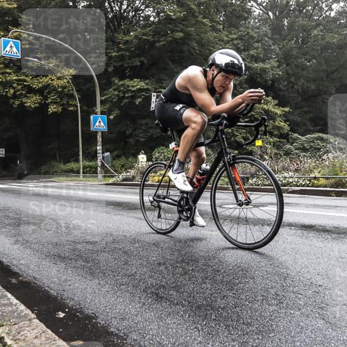 13.09.2026 - Stadtparktriathlon H.Heesch http://msf.ph/oto/10280203 13.09.2026 09:10:43 Radfahren 15, 103, 200 meine-sportfotos.de