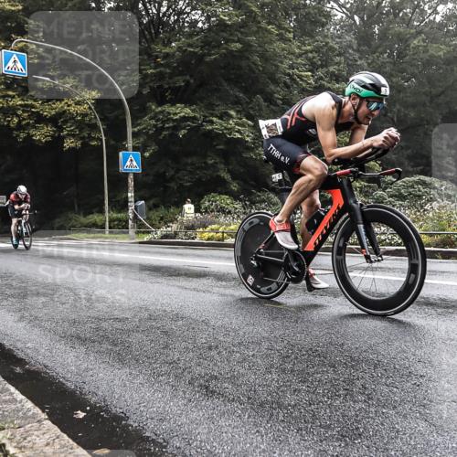 13.09.2026 - Stadtparktriathlon H.Heesch http://msf.ph/oto/10280210 13.09.2026 09:10:51 Radfahren 5, 74, 167 meine-sportfotos.de