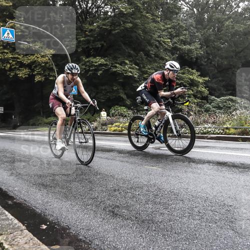 13.09.2026 - Stadtparktriathlon H.Heesch http://msf.ph/oto/10280214 13.09.2026 09:10:51 Radfahren 5, 74, 167 meine-sportfotos.de