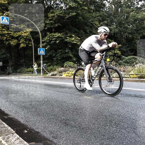 13.09.2026 - Stadtparktriathlon H.Heesch http://msf.ph/oto/10280219 13.09.2026 10:38:00 Radfahren 378, 451, 483, 553, 571, 584 meine-sportfotos.de