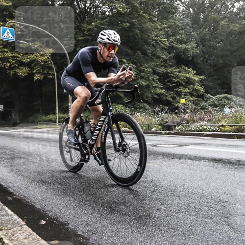 13.09.2026 - Stadtparktriathlon H.Heesch http://msf.ph/oto/10280221 13.09.2026 09:11:01 Radfahren 85, 98, 107 meine-sportfotos.de