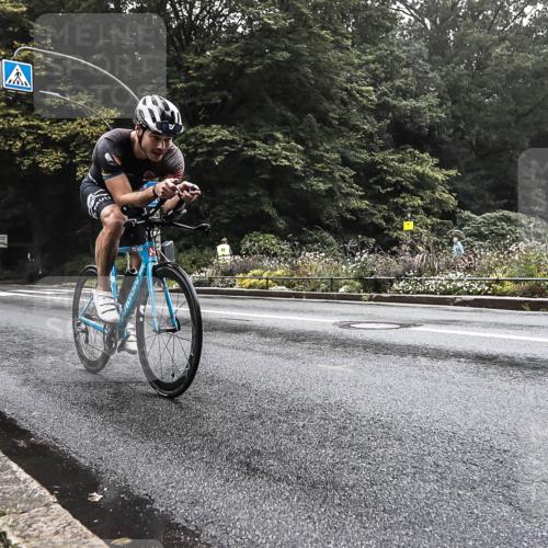 13.09.2026 - Stadtparktriathlon H.Heesch http://msf.ph/oto/10280227 13.09.2026 09:11:05 Radfahren 58, 62, 98, 107, 187 meine-sportfotos.de