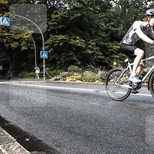 13.09.2026 - Stadtparktriathlon H.Heesch http://msf.ph/oto/10280233 13.09.2026 10:38:02 Radfahren 378, 451, 483, 487, 553, 571 meine-sportfotos.de
