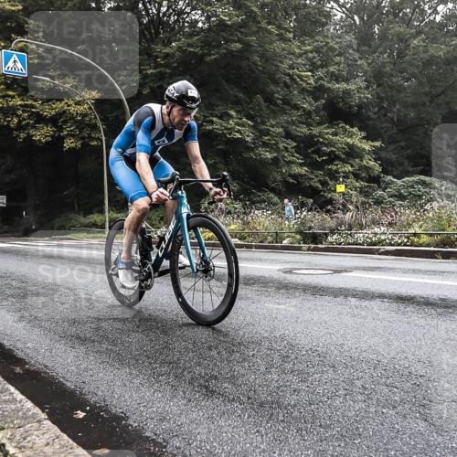 13.09.2026 - Stadtparktriathlon H.Heesch http://msf.ph/oto/10280238 13.09.2026 09:11:10 Radfahren 16, 58, 116 meine-sportfotos.de