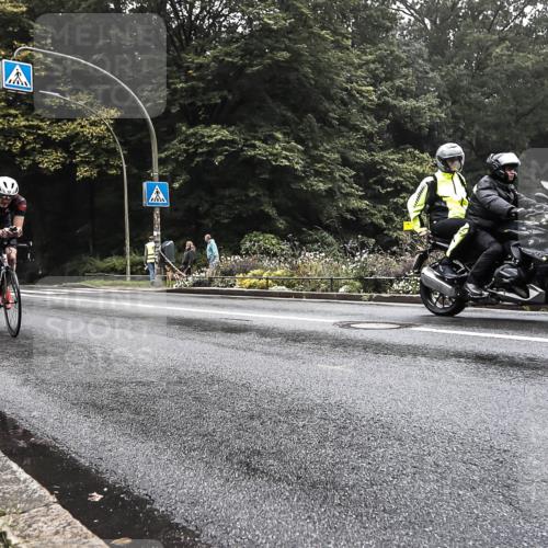 13.09.2026 - Stadtparktriathlon H.Heesch http://msf.ph/oto/10280255 13.09.2026 09:11:16 Radfahren 72, 140, 152, 181 meine-sportfotos.de